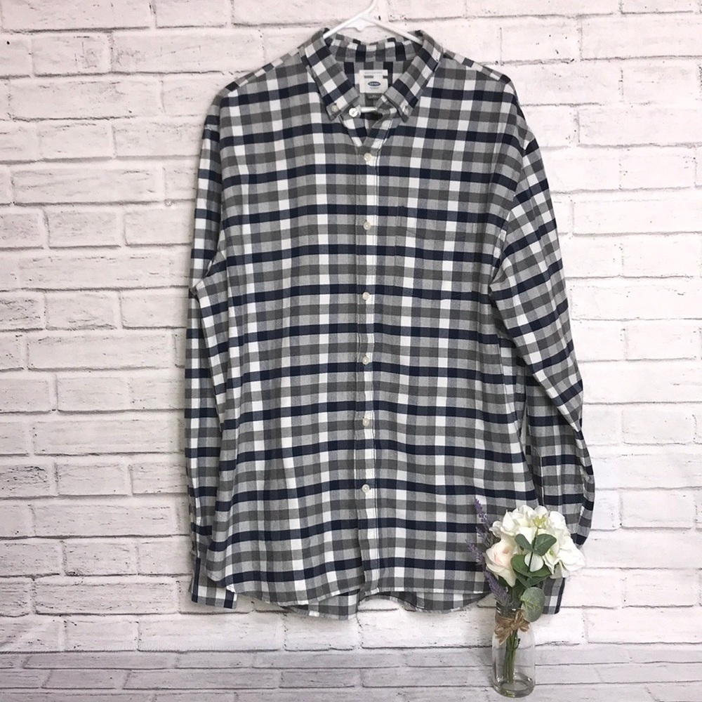 Old Navy Button-Down Shirt